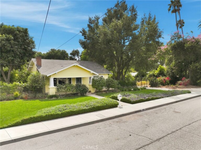 1436 3rd, La Verne