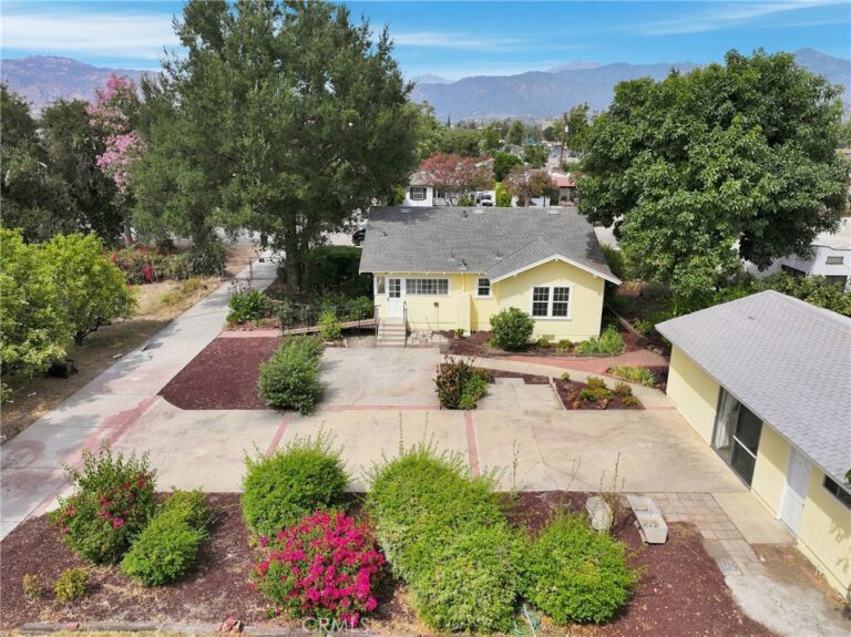1436 3rd, La Verne