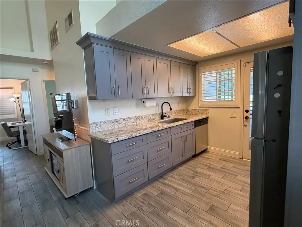 14515 Woodland #13, Fontana
