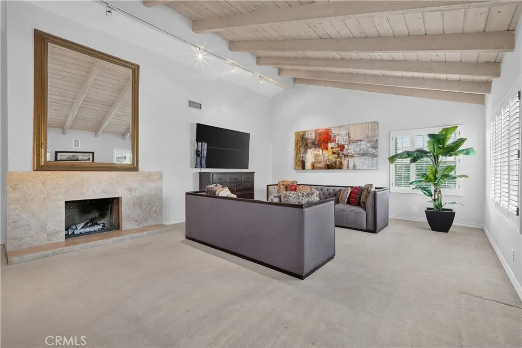 1455 Queen Summit, West Covina