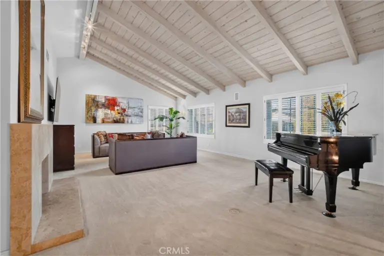1455 Queen Summit, West Covina