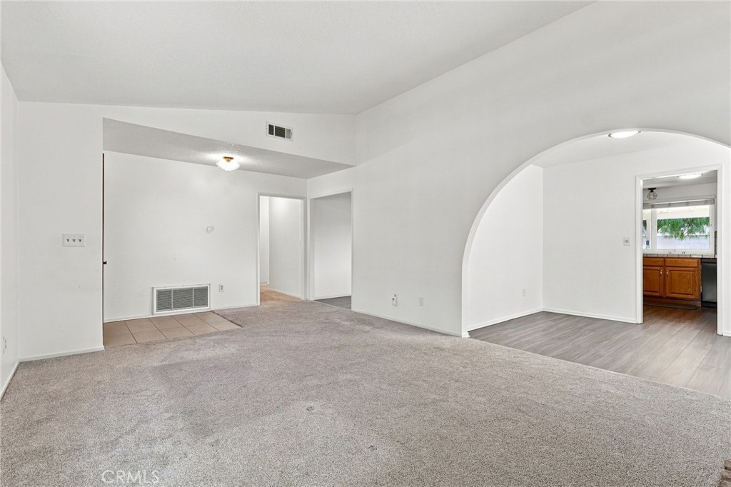 1472 Francis, Upland