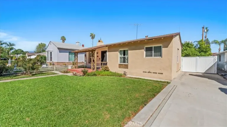 1502 N White Avenue, Pomona