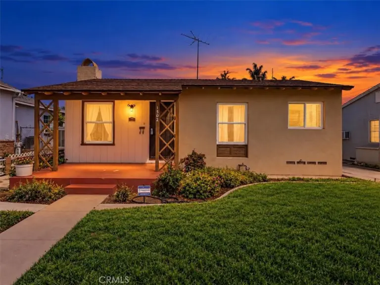 1502 N White Avenue, Pomona