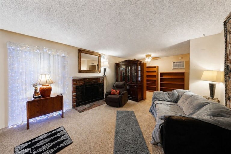1513 W Princeton Street, Ontario