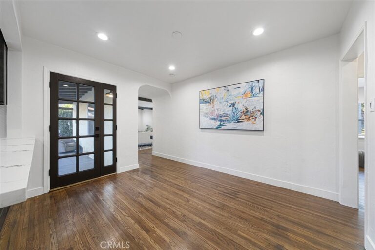 1526 N White Avenue, Pomona