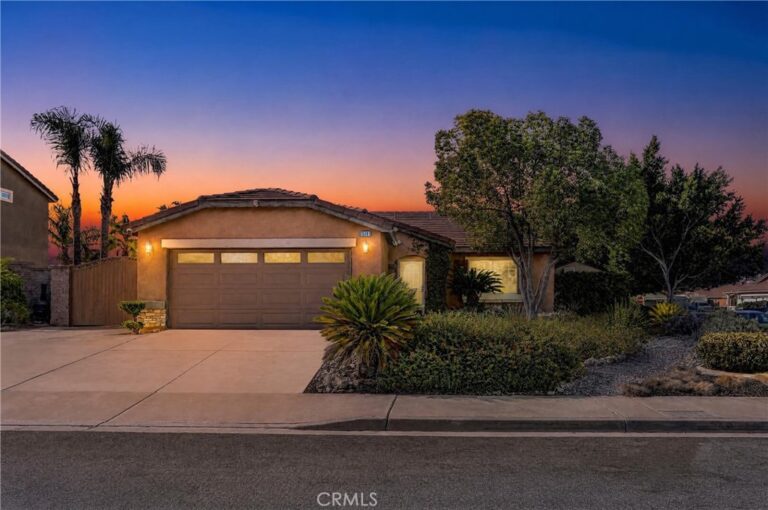 15381 Mallard, Fontana