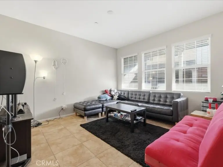 15903 Fountain Lane, Chino