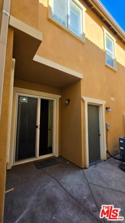 15916 Begonia Avenue, Chino