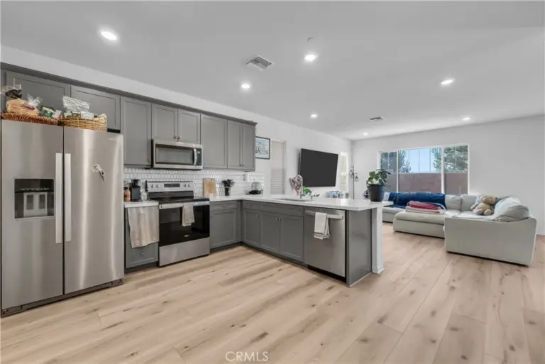 16083 Tanzinite Lane, Chino
