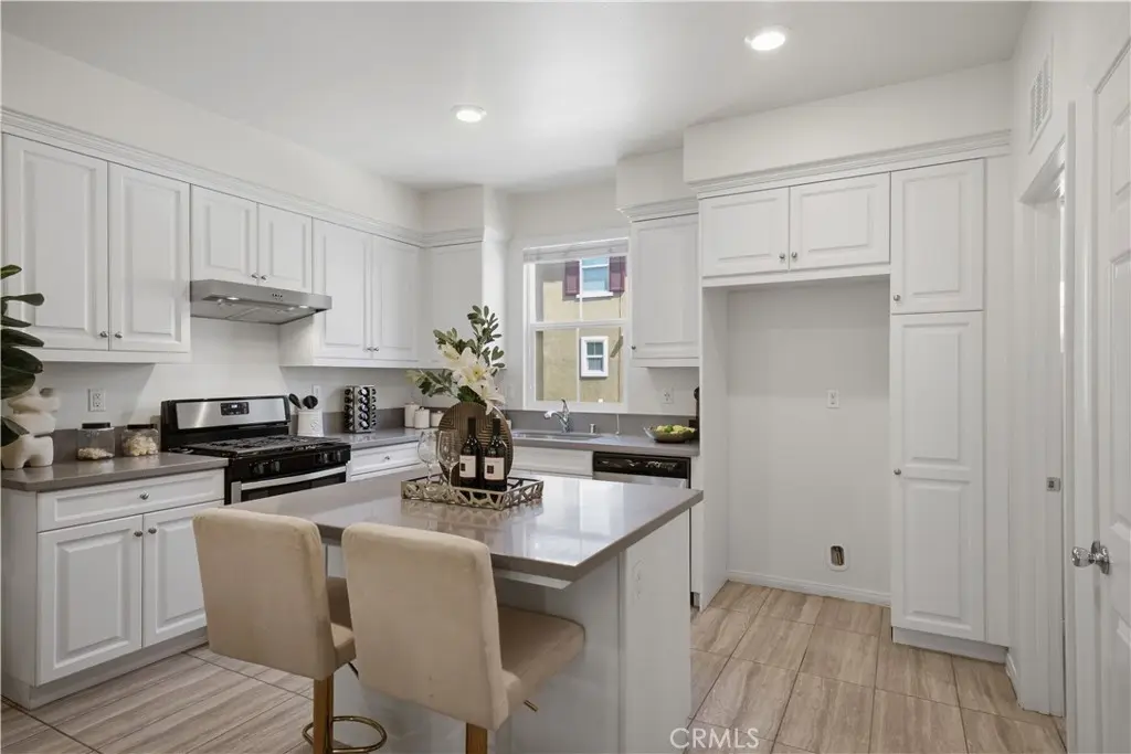 16144 Sereno, Chino Hills