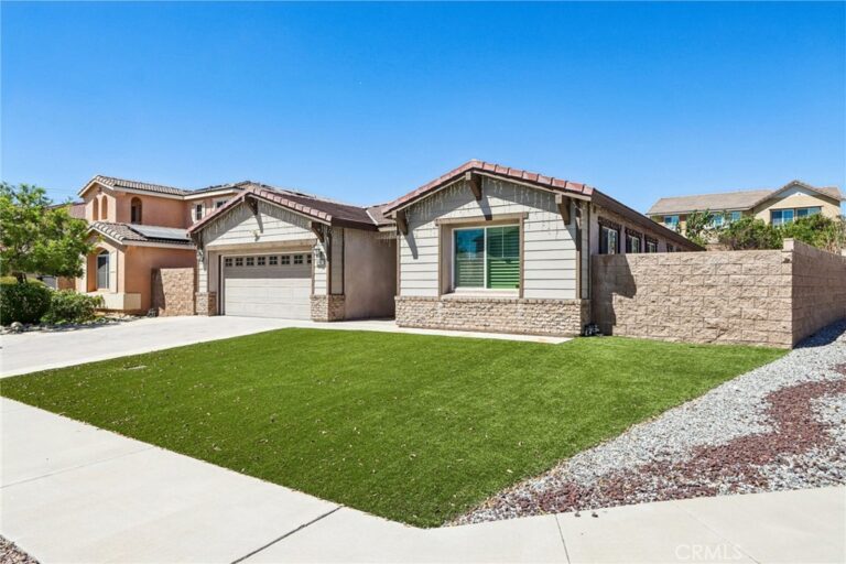 16162 St Antony, Fontana