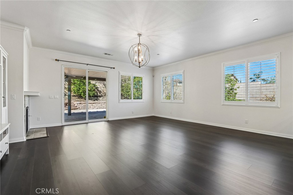 16162 St Antony, Fontana