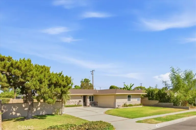 1623 S Lang, West Covina