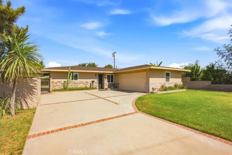 1623 S Lang, West Covina