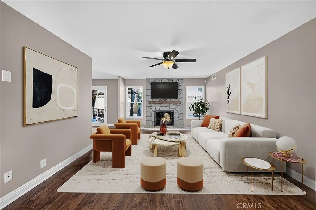 1630 E Edgecomb, Covina