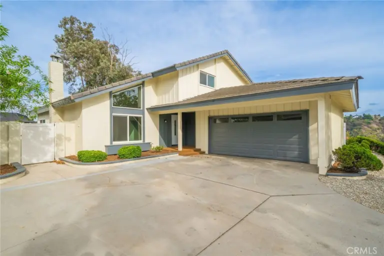 1638 Ano Nuevo, Diamond Bar