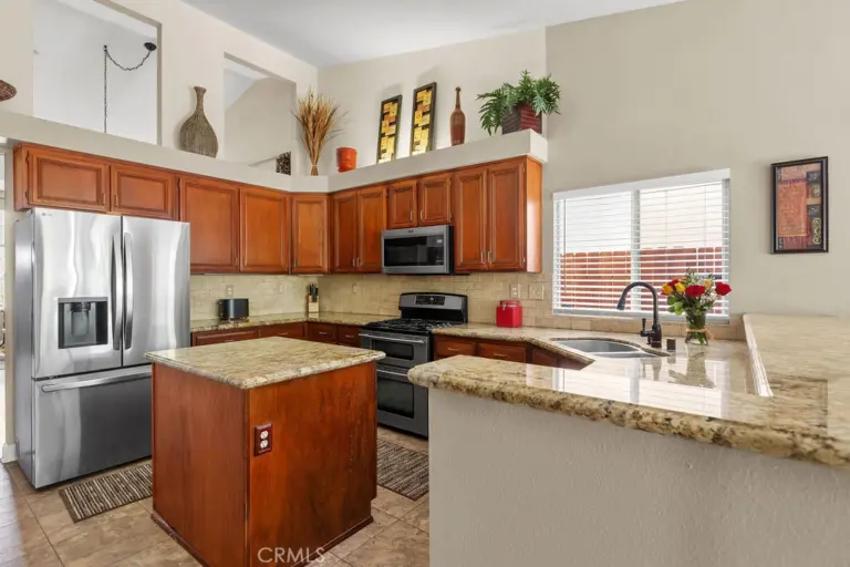 16384 Brancusi Lane, Chino Hills