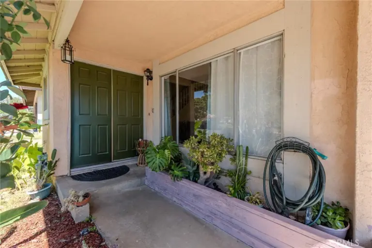 1665 N Fillmore Ave, Rialto