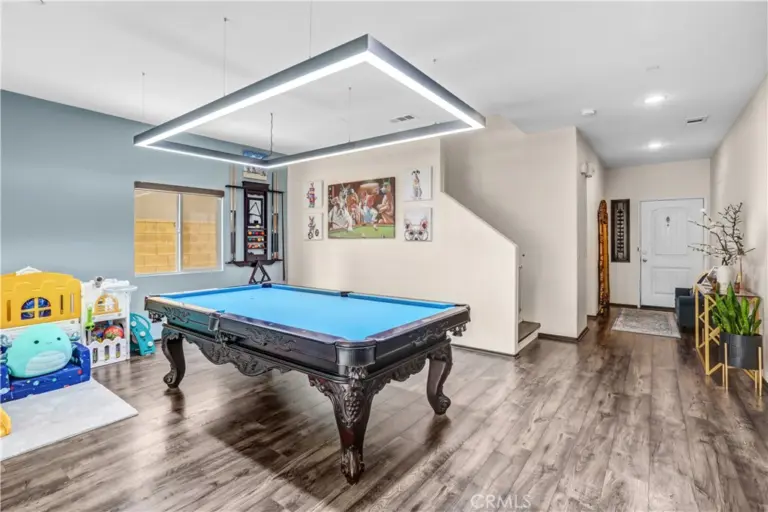16765 Buttonwood, Fontana