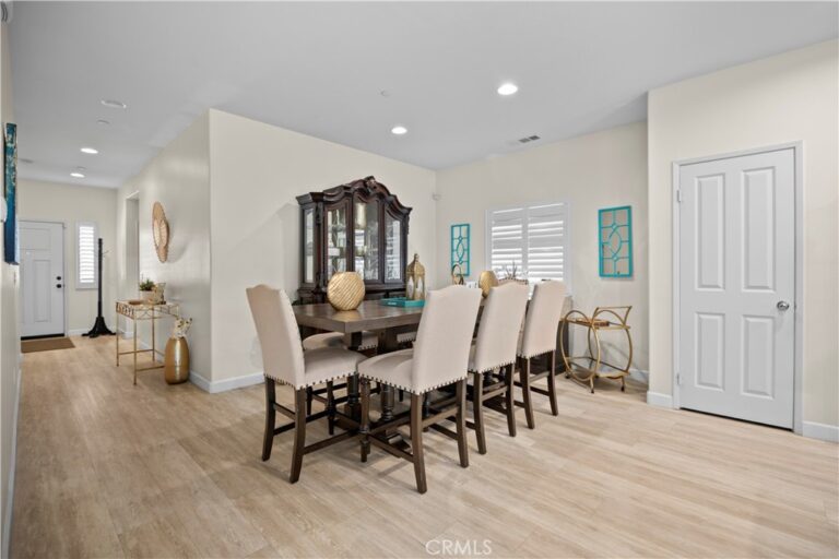 16773 Buttonwood Lane, Fontana