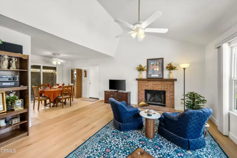 1715 Compromise Line Road, Glendora