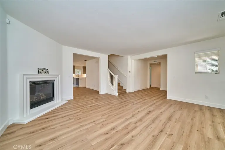 1741 E D, Ontario