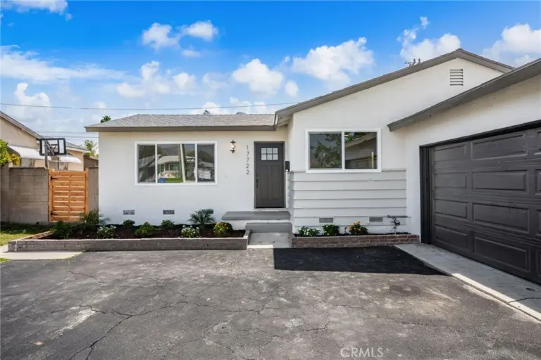 17722 E Benbow Street, Covina