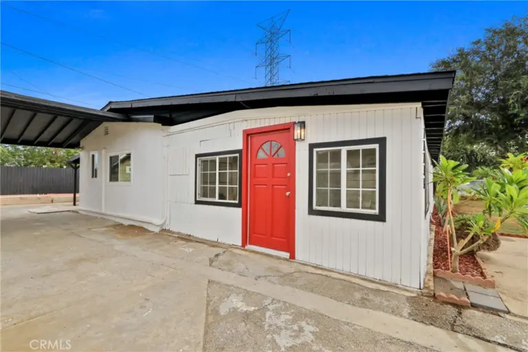 17735 E Newburgh, Azusa