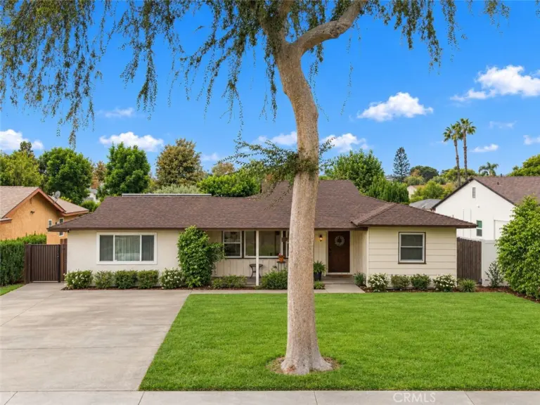 184 Ford Avenue, Pomona
