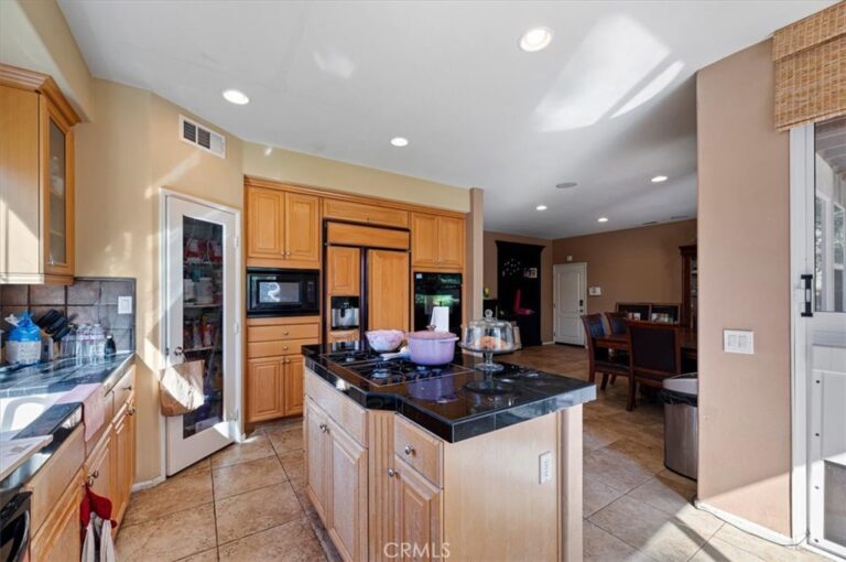 1842 Richards Place, Upland