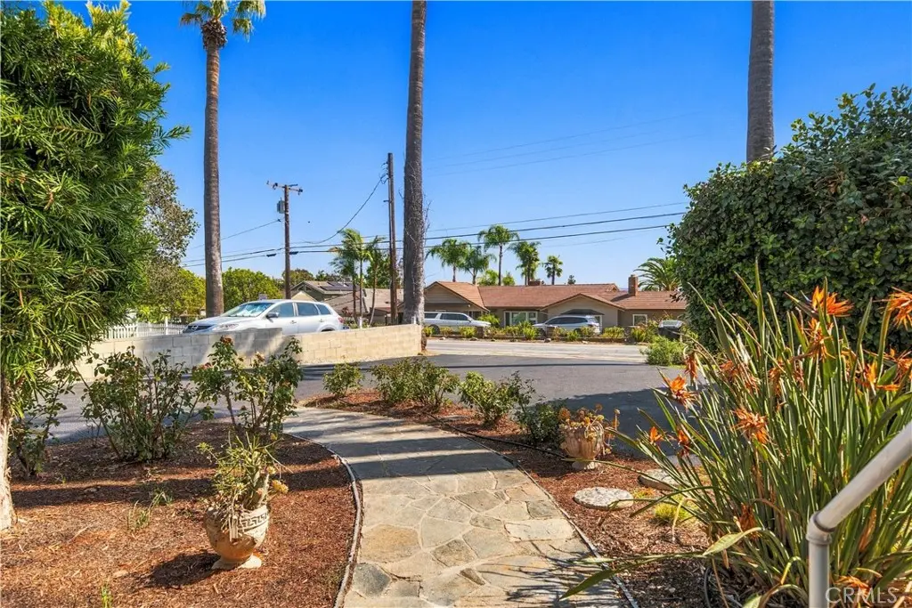 19017 E Leadora, Glendora
