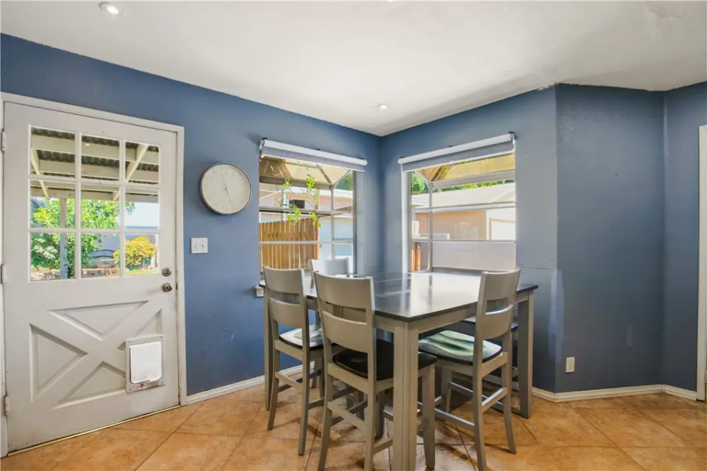 1911 W Palm, West Covina