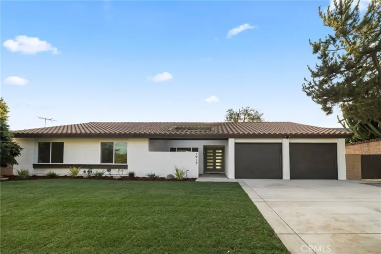 1917 N Omalley Way, Upland