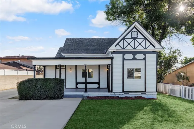 2060 E Cienega, Covina