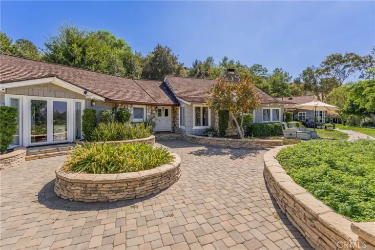 20620 E Covina Hills Road, Covina