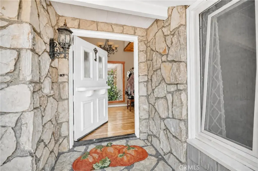 20620 E Covina Hills Road, Covina