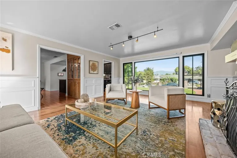 21132 E Cloverland Drive, Covina