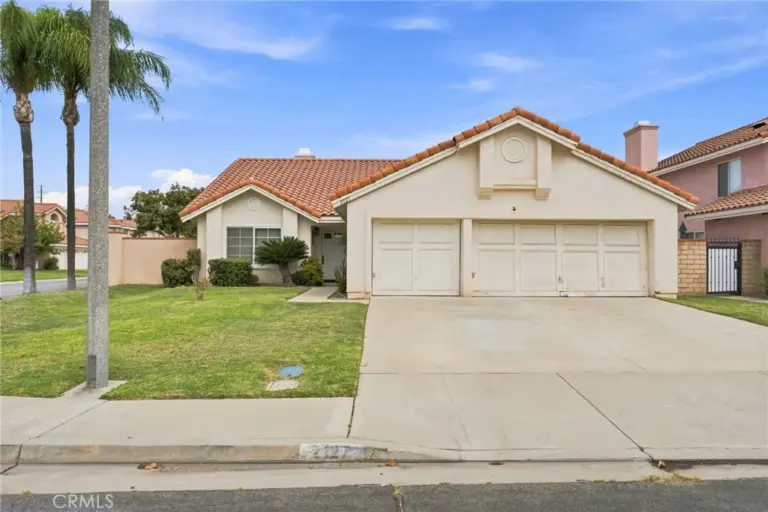 2127 E Bellbrook, Covina