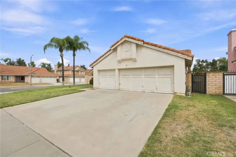 2127 E Bellbrook, Covina