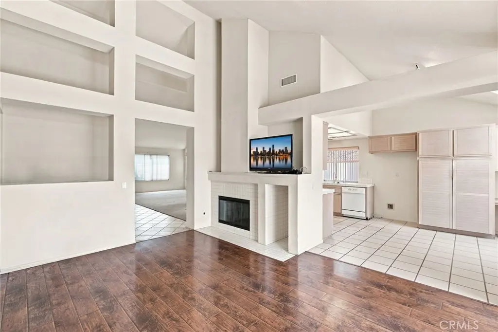 2127 E Bellbrook, Covina