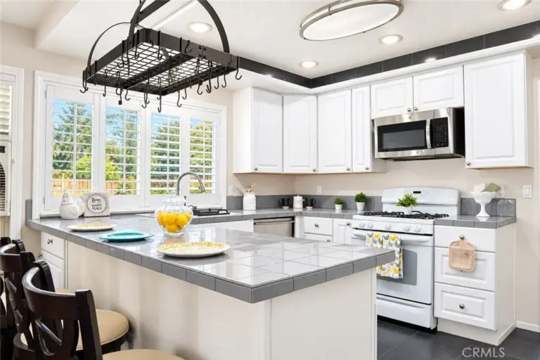 2164 N Date, Rialto