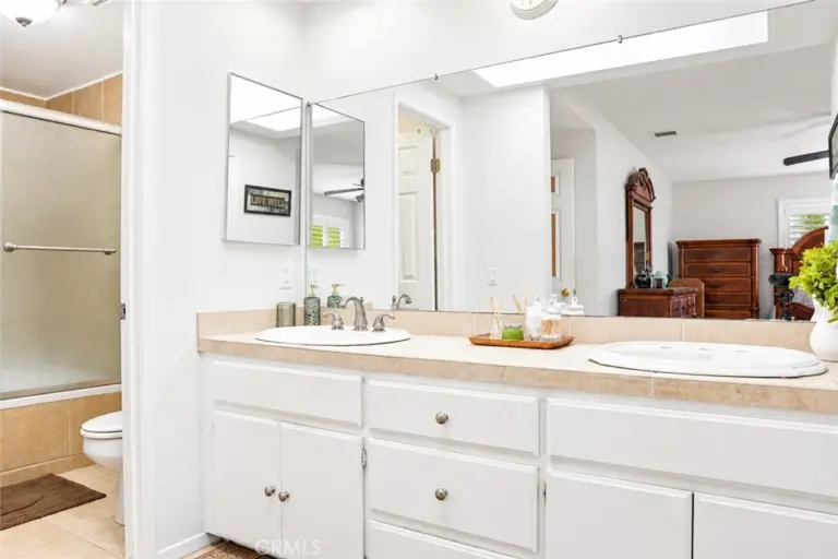2164 N Date, Rialto