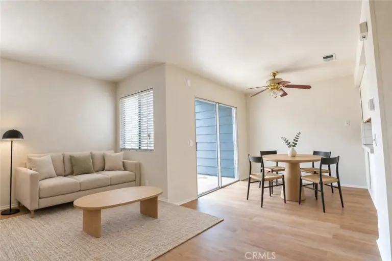 2233 S Fern, Ontario