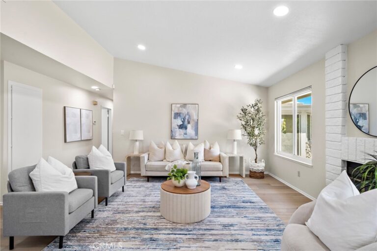 2437 N Sycamore, Rialto