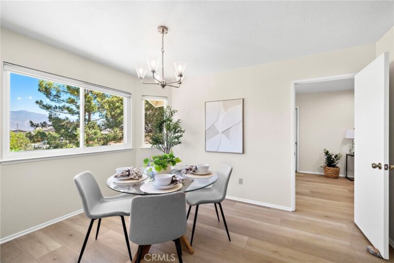 2437 N Sycamore, Rialto