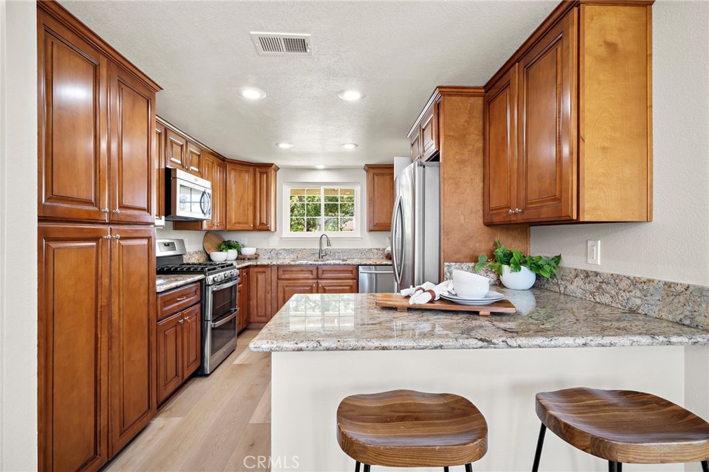 2437 N Sycamore, Rialto