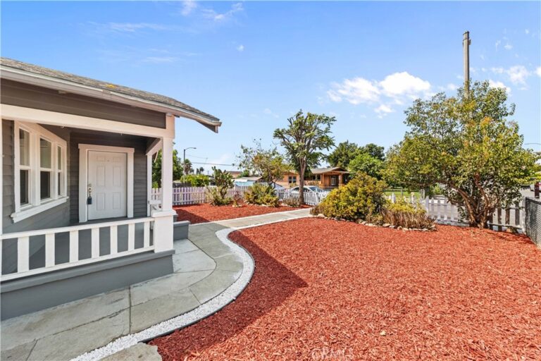 304 N MONTEREY, Ontario