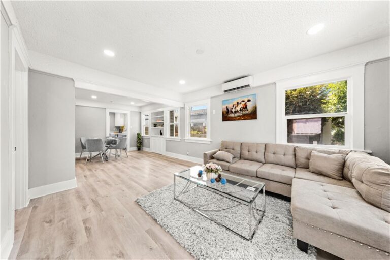 304 N MONTEREY, Ontario