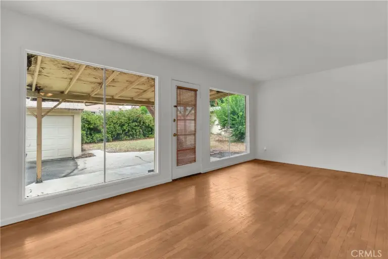 311 Saint Bonaventure St, Claremont